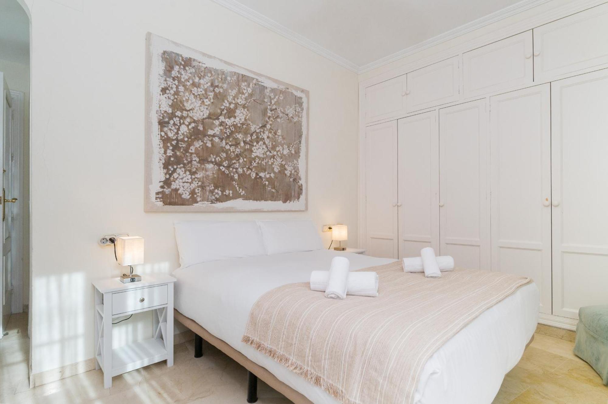 Wide With Terrace & Parking- 3Bd 2Bth- Alfalfa Sevilla Kültér fotó