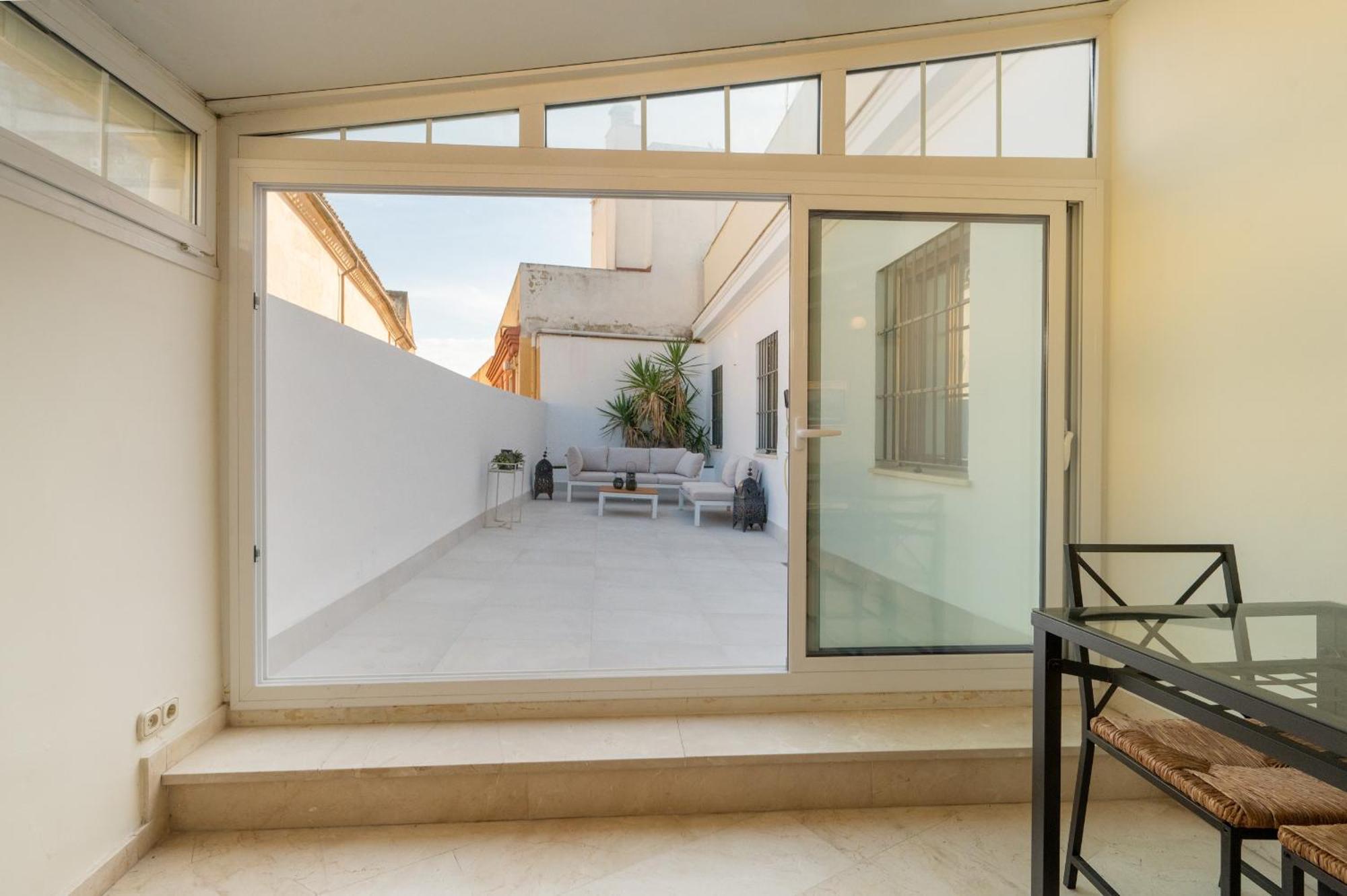 Wide With Terrace & Parking- 3Bd 2Bth- Alfalfa Sevilla Kültér fotó