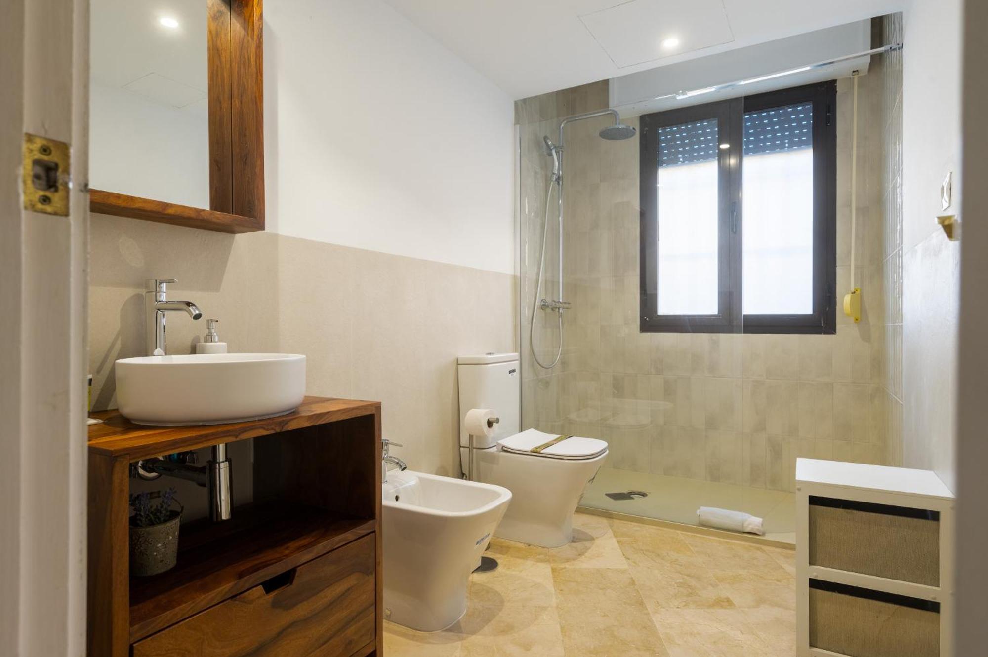 Wide With Terrace & Parking- 3Bd 2Bth- Alfalfa Sevilla Kültér fotó