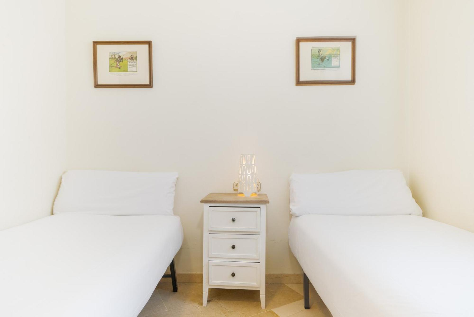 Wide With Terrace & Parking- 3Bd 2Bth- Alfalfa Sevilla Kültér fotó