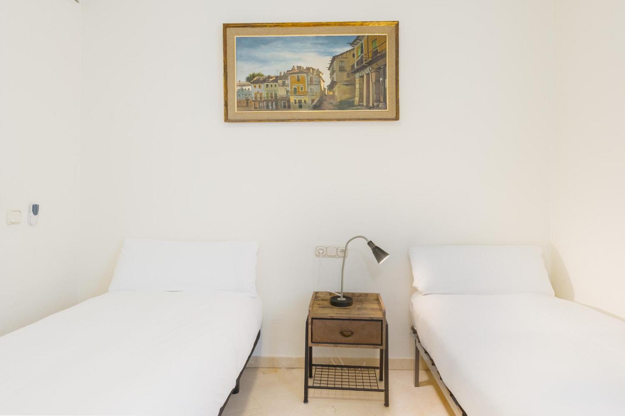 Wide With Terrace & Parking- 3Bd 2Bth- Alfalfa Sevilla Kültér fotó